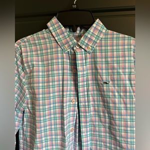 Vineyard vines - boys size M (12-14) - long sleeve shirt - perfect for Easter